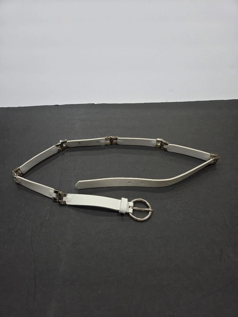 Martina Mori Women's White Metal-Linked Waist Belt One Size